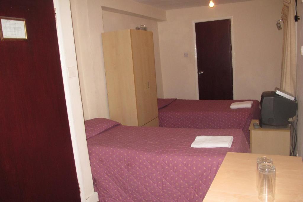A To Z Hotel Richmond  Habitación foto
